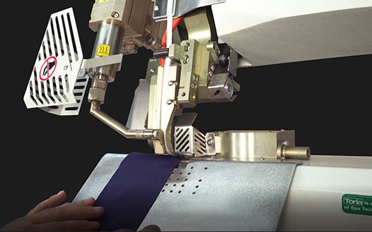 Hot-Air Tape Seam Sealing Machine with Edge Trimming